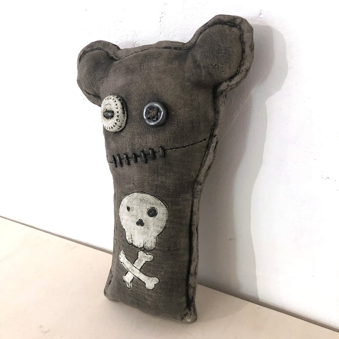 Teddy D — view 4 of 10